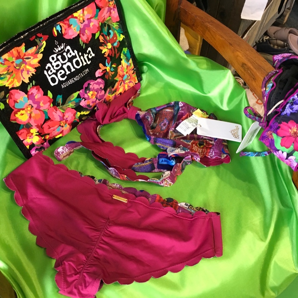 Agua Bendita circus Tormenta top or bottom S/L New